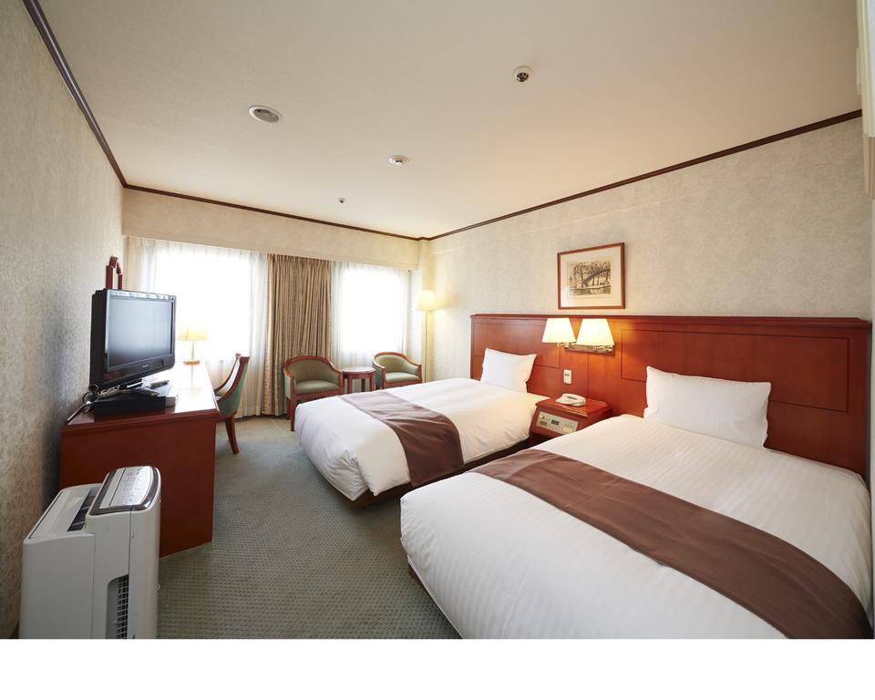 Yours Hotel Фукуи Экстерьер фото