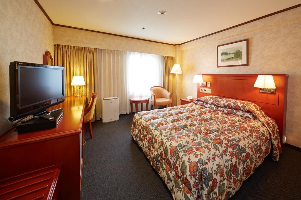 Yours Hotel Фукуи Экстерьер фото